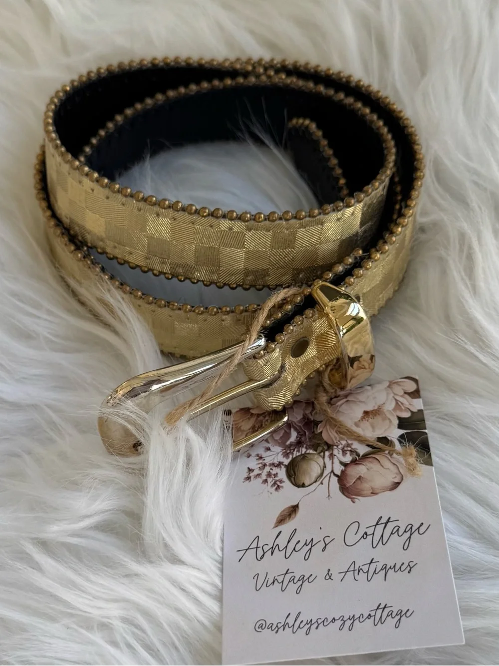 Vintage Gold Decorative Women’s Belt